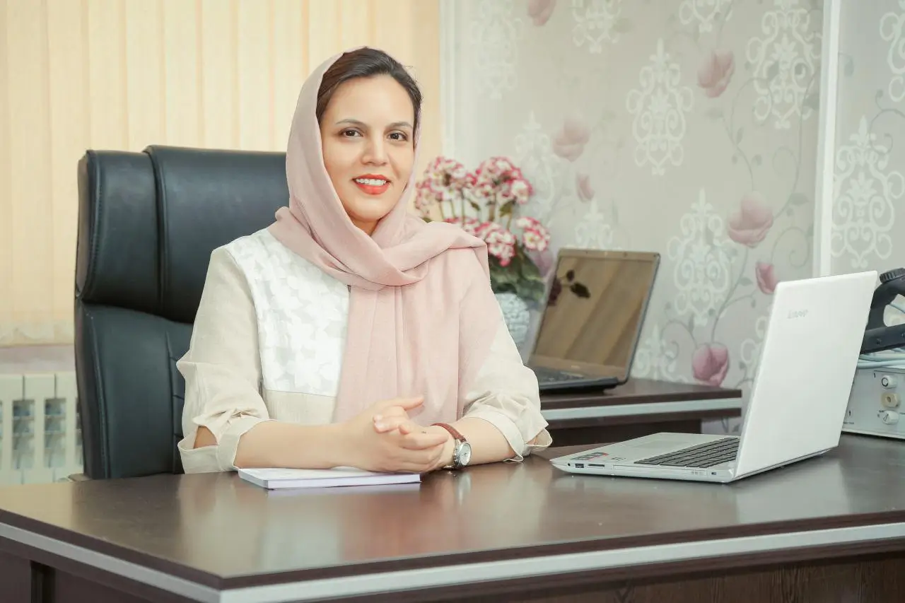 دکتر فرشته عبدالمطلبی
